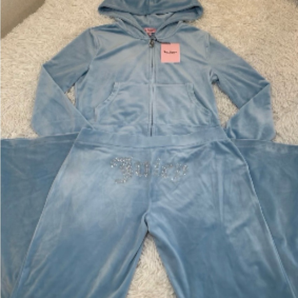 On sale Juicy Couture ICONIC Y2K Baby Blue Velour Tracksuit Rhinestone JUICY Set - Picture 3 of 6